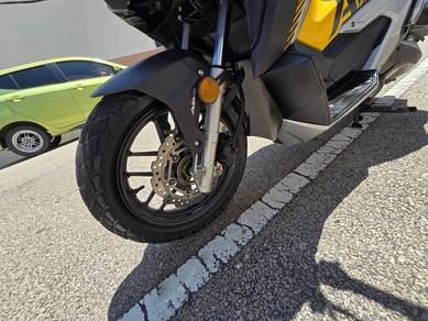 Honda ADV 160