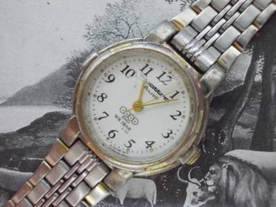 Original audi quattro lady watch