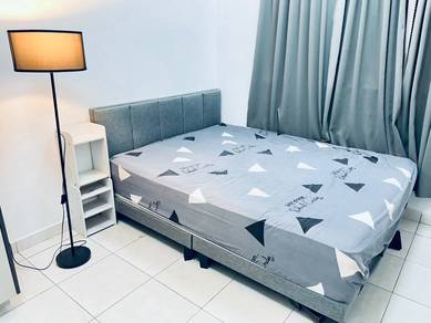 Bed and mattress