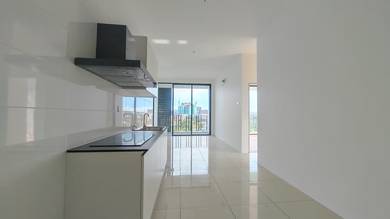 Apartment For Sale in Tropics City