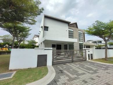 Semi-Detached House For Sale in Ipoh,PRK