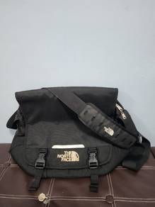 north face messenger bag