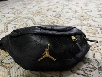 Nike Jordan Borough Crossbody