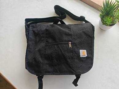 Carhartt WIP D89 Messenger Bag 