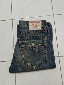 Jeans The True Religion Distressed Style Size 31-3