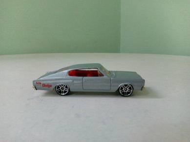 2000 Hotwheels '67 Dodge Charger