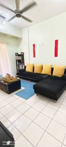 Condominium For Sale in Evergreen Park