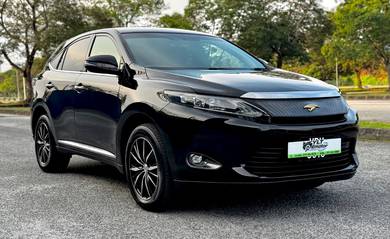 Toyota Harrier PREMIUM in Bukit Jalil, KUL