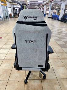 Secretlab TITAN Gaming Chair Light Grey Fabric