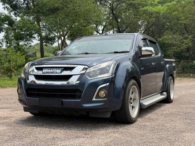 Isuzu D-Max STANDARD 4X2 HI-RIDE in Johor Bahru, JHR