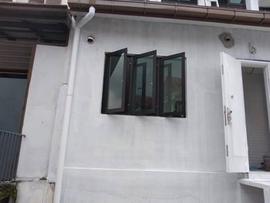 Aluminium & Glass Swing Window