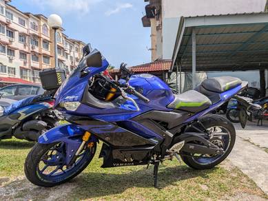 Yamaha R25
