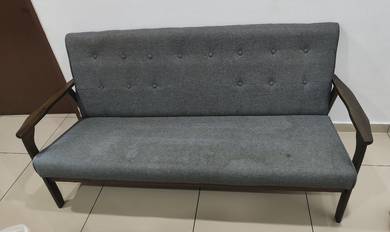 Sofa 3 seater 167*78*71cm (Used)