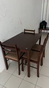 Meja Makan 4 Kerusi Untuk Dijual