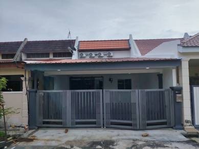 1-storey Terraced House For Sale in Bachang,MLK