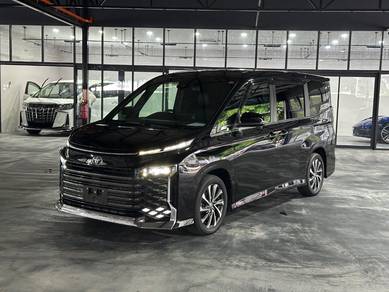 Toyota Voxy S-Z in Damansara Kim, SGR