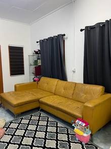 Sofa L-shape terpakai untuk dijual