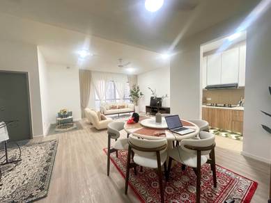 Condominium For Rent in LakeFront Residence