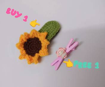 Handmade crochet hair clip (Buy 1 Free 1)