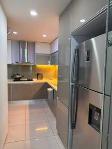 Condominium For Rent in The Oasis