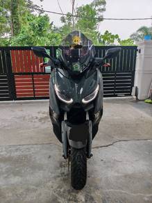 Yamaha XMAX