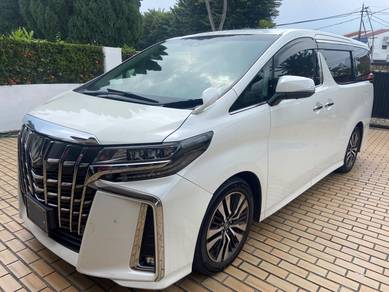 Toyota Alphard 2.5 SC in Solaris Dutamas, KUL