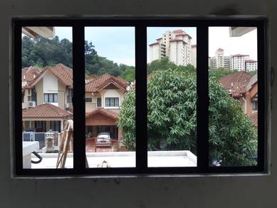 Tingkap Swing Bilik Tidur (Aluminium-Kace)