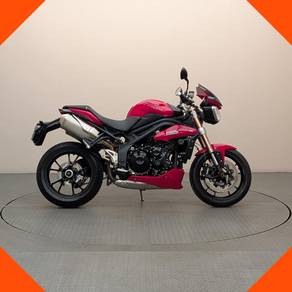 Triumph Street Triple