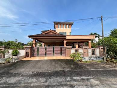 Bungalow House For Sale in Taiping,PRK