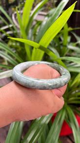 Jade bangle