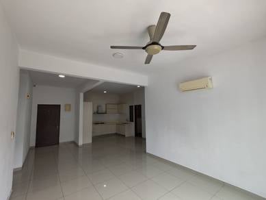 Condominium For Rent in V-Residensi