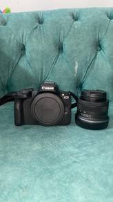 Canon EOS R50