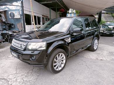 Land Rover Freelander SD4 HSE in Old Klang Road, KUL