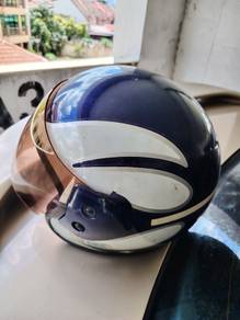 old helmet modenas