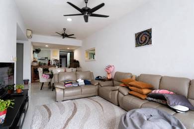 Condominium For Sale in Infiniti 3 Residences