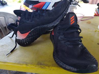 adidas alphaboost