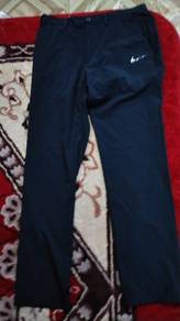 Golf Nike pant biru gelap