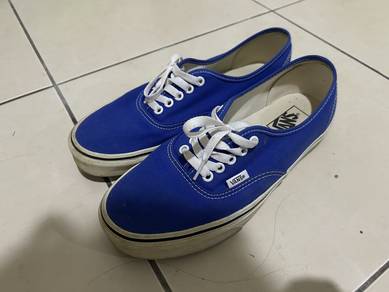 Converse Shoes Blue Colour