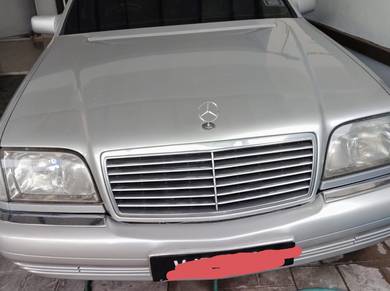 Mercedes Benz S320 320 (CBU) in Shah Alam, SGR