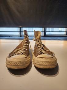 Kasut Converse