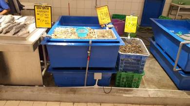 Live fish display tank  (offer)
