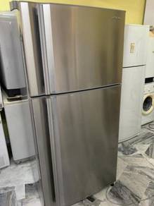 Huge Fridge Hitachi Refrigerator Freezer Peti