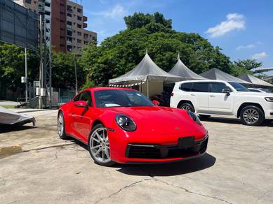 2022 Porsche 911 Carrera CARRERA 4
