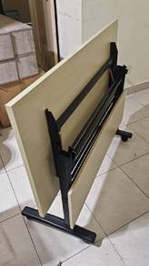 Foldable Table