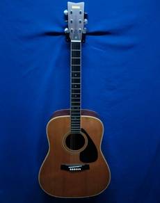 Vintage Yamaha FG-251b 
