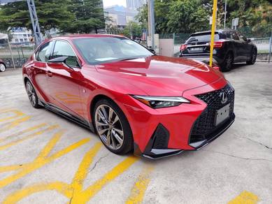 Lexus IS 300 F-SPORT in Cheras, KUL