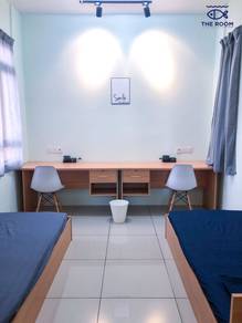 Room in Ayer Keroh, MLK