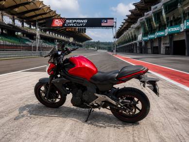 Kawasaki ER-6n