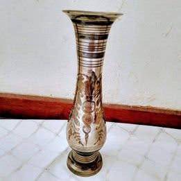 Pasu tembaga antik