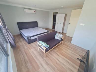 Room in Mont Kiara, KUL